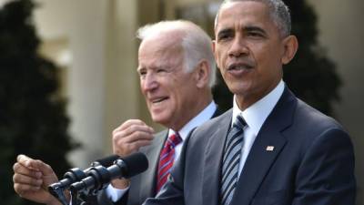 Obama dio una conferencia de prensa junto al vicepresidente Joe Biden.