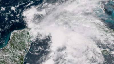 Imagen satelital de la tormenta a su paso por el Golfo de México.