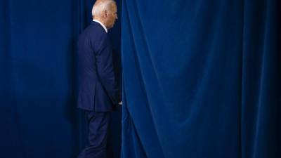 El presidente estadounidense, Joe Biden, anunció asimismo que respalda a su vicepresidenta como candidata del Partido Demócrata.