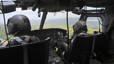 Soldados y miembros de la Atic destruyeron al menos 30 hectáreas de hojas de coca en las montañas de Bonito Oriental, Honduras, el 3 de agosto de 2022.