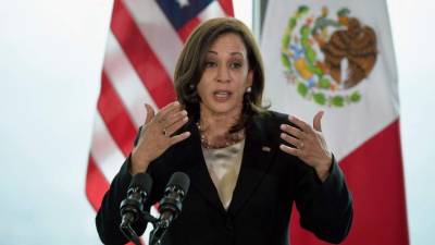 Kamala fue duramente criticada por su duro mensaje a los inmigrantes centroamericanos durante su visita a Guatemala./AFP.