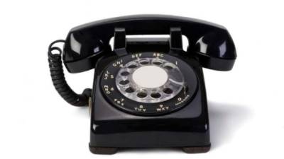 Cada vez menos costarricenses usan el tradicional teléfono fijo.