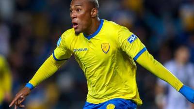 Deiby Flores disputó los 90 minutos del encuentro teniendo una participación destacable.