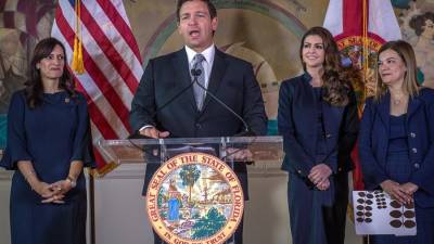 El gobernador de Florida, Ron DeSantis. Fotografía: EFE/EPA/CRISTOBAL HERRERA