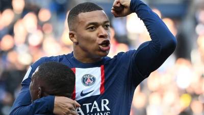 Kylian Mbappé celebrando su gol.