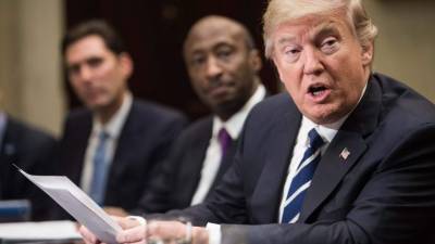 Donald Trump busca proteger a los Estados Unidos del ingreso de terroristas que generalmente provienen de países musulmanes.