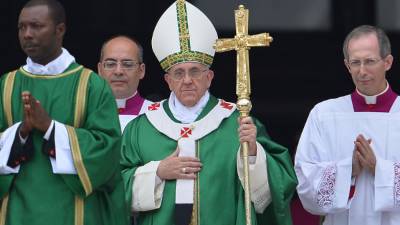 La visión de Francisco es tener la Iglesia al servicio de los pobres.