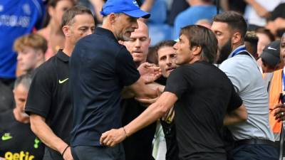 Escándalo en la Premier League: El agarrón entre Thomas Tuchel y Antonio Conte tras el Chelsea - Tottenham
