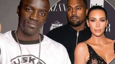 Akon considera que Kanye West es víctima de la 'maldición de las Kardashians'.