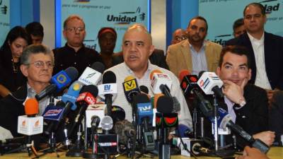 La oposición denunció impugnación del chavismo.