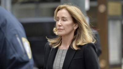 Felicity Huffman a su llegada a la corte de Boston, este 13 de mayo de 2019. Foto Joseph Prezioso / AFP.