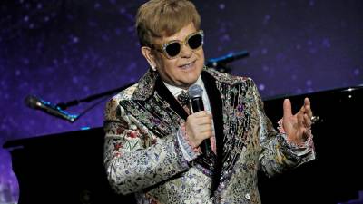 El cantante británico Elton John.