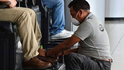 El presidente de Honduras, Juan Orlando Hernández, informó este domingo que los casos positivos de coronavirus en el país aumentó de tres a seis. AFP
