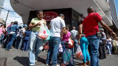 El Gobierno aprobó medidas para los consumidores debido al desabastecimiento.