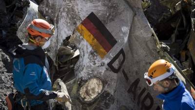 El copiloto del vuelo 9525 de Germanwings estrelló deliberadamente el avión en los Alpes franceses matando a los 150 pasajeros que viajaban en el mismo.
