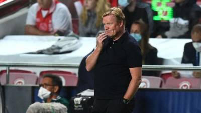 Ronald Koeman podría ser cesado del banquillo del Barcelona en las próximas horas.