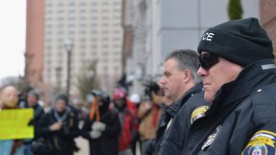 La Guardia Nacional regresará a Misuri para evitar una nueva ola de violencia tras el fallo del tribunal en el caso de Michael Brown.
