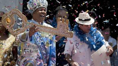 El rey Momo recibió la llave de la ciudad en el acto oficial de la inauguración del Carnaval más famoso del mundo.