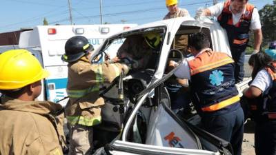 El Cuerpo de Bomberos atendió la emergencia.