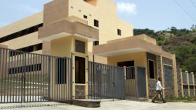 El nuevo edificio de cuatro pisos del Ministerio Público tiene un costo de 150 millones de lempiras.