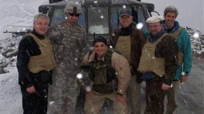 El traductor afgano que ayudó a rescatar a Biden durante una tormenta de nieve en Afganistán logró escapar de los talibanes.