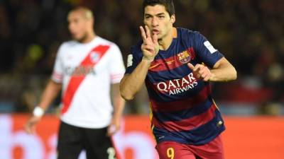 Luis Suárez celebrando uno de sus goles contra River Plate. Foto AFP