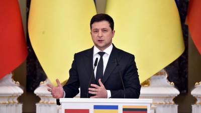 El presidente de Ucrania Volodymyr Zelensky pide más sanciones para Rusia ante la amenaza de una invasión a su territorio.