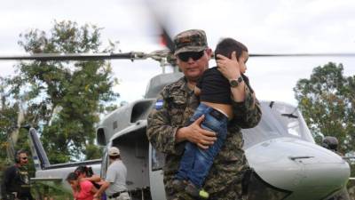 Los ocupantes ilegales son expulsados ​​de la reserva de la biosfera del Río Plátano en la región de La Mosquitia, Honduras.