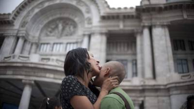 El Supremo consideró inconstitucionales las leyes estatales que prohíben el matrimonio homosexual. AFP