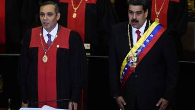 El presidente de Venezuela, Nicolás Maduro y el presidente de la Corte Suprema de Justicia, Maikel Moreno. Foto: AFP