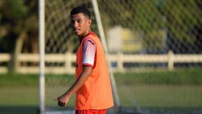 Selvin Guevara juega como volante y cuenta con 22 años de edad.