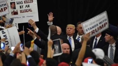 El republicano Donald Trump hizo rugir a miles de partidarios. AFP