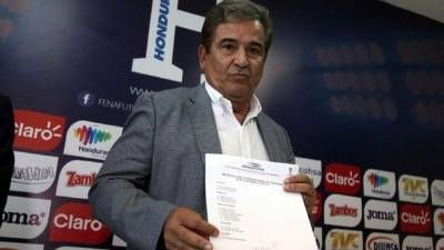 Jorge Luis Pinto ofreció la convocatoria preliminar para los partidos contra Trinidad y Tobago y Estados Unidos. Foto Juan Salgado