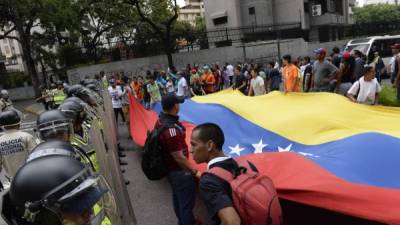 La oposición venezolana ha estado saliendo a las calles a exigir el revocatorio para Maduro.