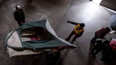 Más de 3,000 migrantes, la mayoría hondureños, se encuentran albergados en El Barretal, a la espera de solicitar asilo a EEUU./AFP.