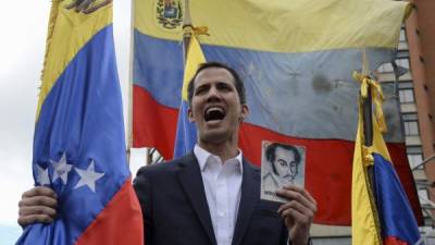 Guaidó se declaró ayer como el presidente interino de Venezuela con el respaldo de al menos 16 países./AFP.