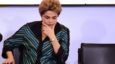 La presidenta de Brasil, Dilma Roussef enfrenta acusaciones por corrupción.