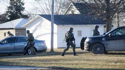 Las autoridades desataron un fuerte operativo de búsqueda para dar con el autor del ataque perpetrado el viernes.