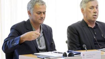 José Mourinho junto a Carlo Ancelotti.