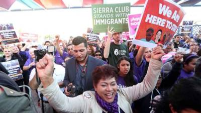 En varias ciudades de California, con Los Ángeles con el mayor número de eventos, la jornada se extendió hasta bien entrada la tarde. EFE.