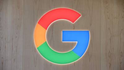 Google Meet estaba hasta ahora reservada a clientes profesionales, unos 6 millones de empresas y organizaciones que usan G-Suite, la gama de herramientas de Google para empresas. AFP