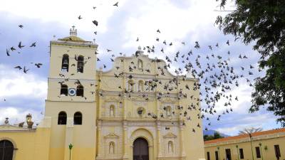 La ciudad de Comayagua cuenta con cinco iglesias católicas que son las más antiguas de Honduras.