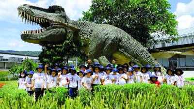 Alumnos del Centro Educativo Católico Sagrado Corazón de Jesús.