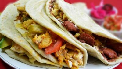 Las baleadas son comidas típicas en Honduras.