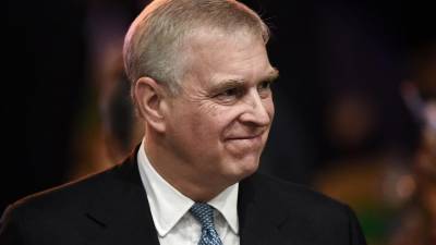 El príncipe Andrés se retiró de la vida pública tras ser vinculado con el magnate estadounidense, Jeffrey Epstein, acusado de pedofilia.