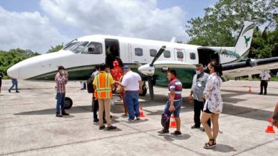 Un grupo de olanchanos salió rumbo al Caribe hondureño en el viaje inaugural liderado por autoridades.