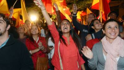 Los seguidores de Solís festejaron el triunfo de su candidato.
