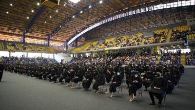 Las últimas ceremonias en la UNAH se desarrollaron el 23 y 25 de marzo, graduando un total de 2,595 estudiantes.