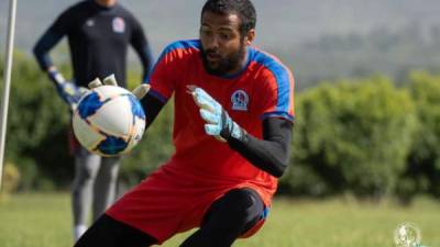 Edrick Menjívar es el portero del bicampeón Olimpia.