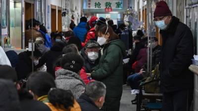 El lunes pasado, en sus primeras declaraciones el presidente chino Xi Jinping, instó a 'detener' decididamente la epidemia.